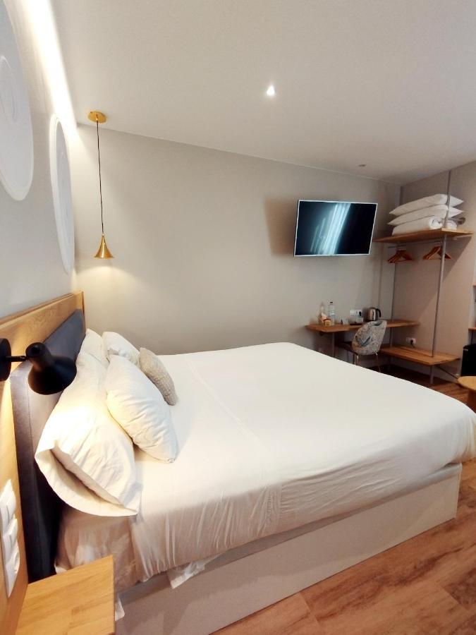 Habital Suites Jaca Exterior photo