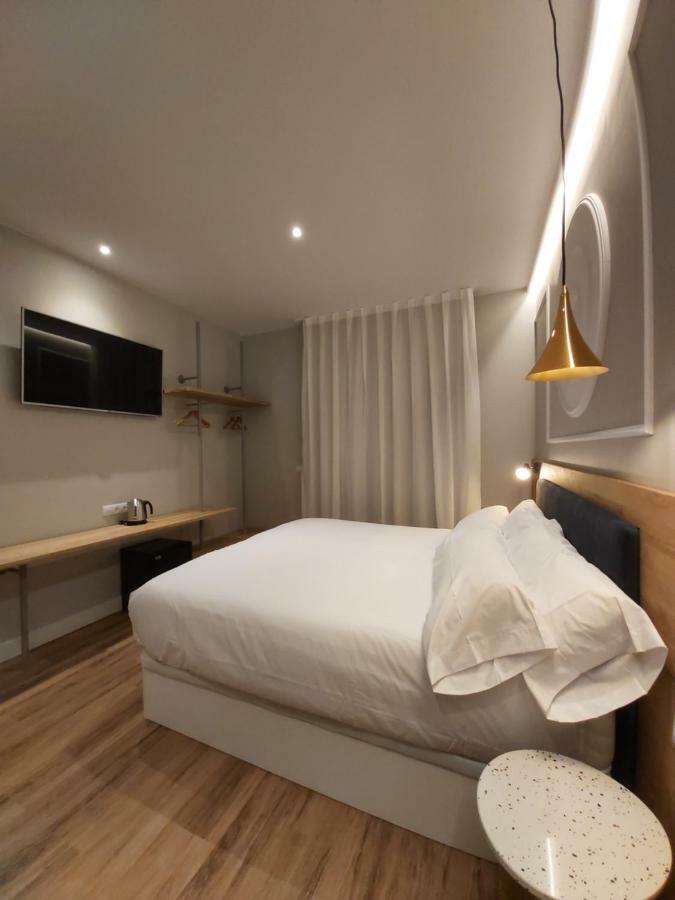 Habital Suites Jaca Exterior photo