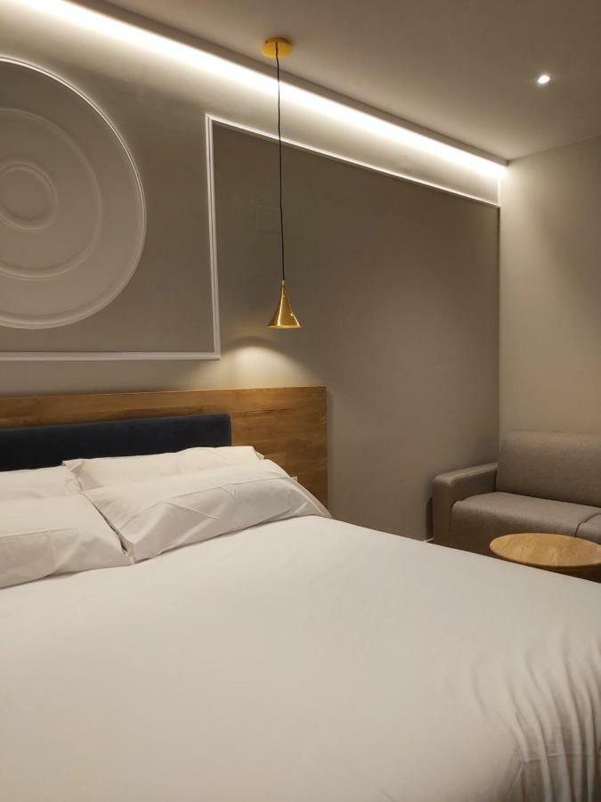 Habital Suites Jaca Exterior photo
